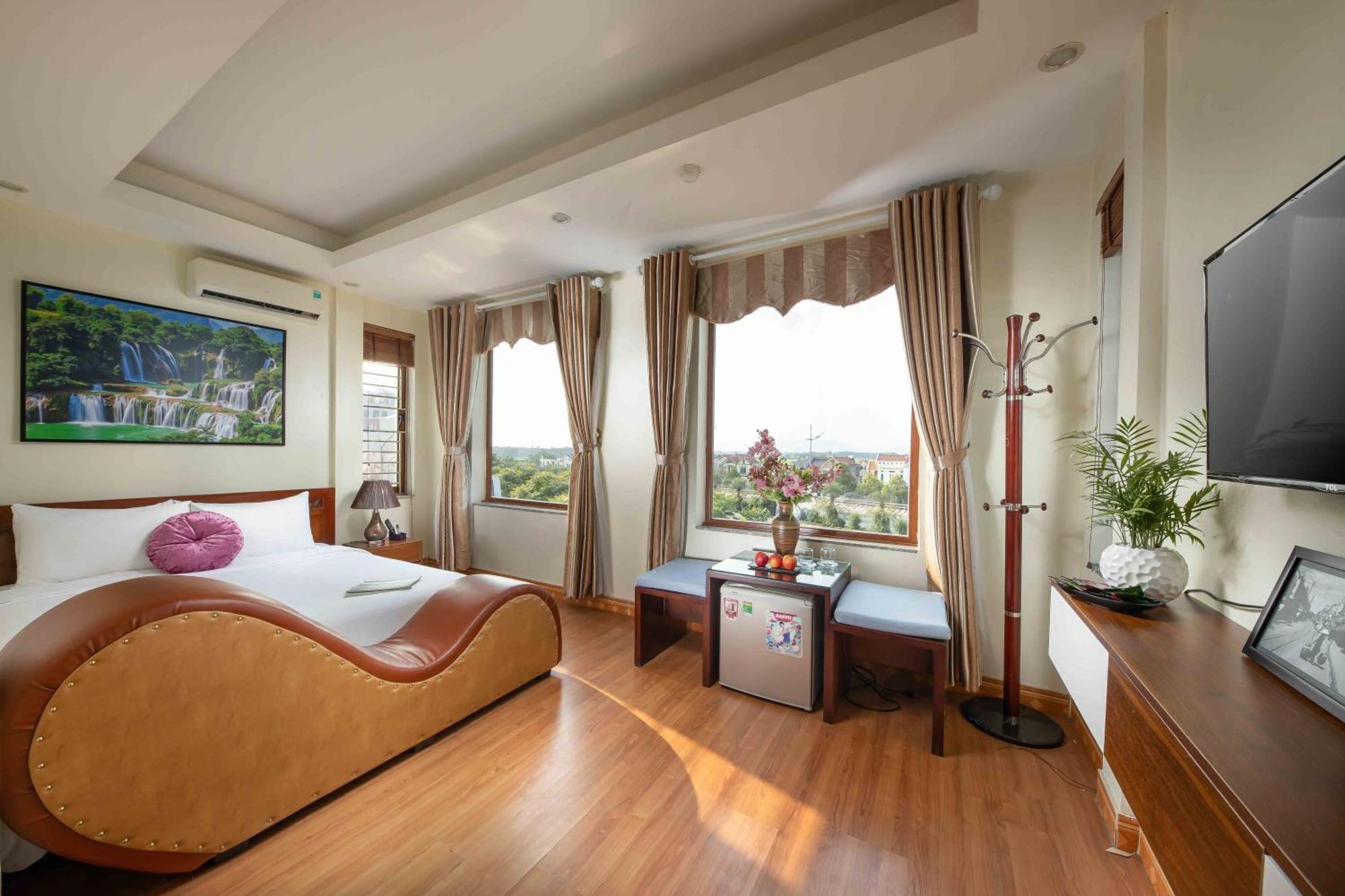 Viet Village Airport Hotel & Restaurants Hanoi Dış mekan fotoğraf