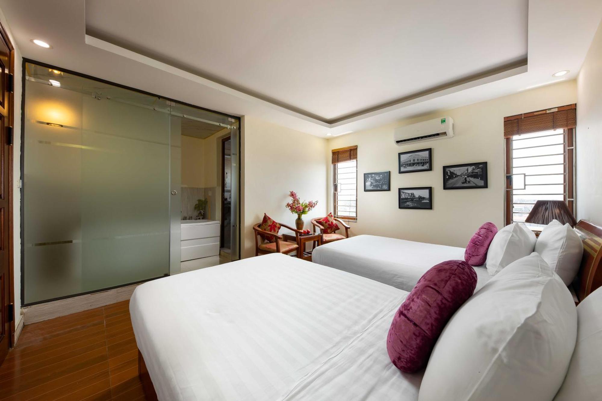 Viet Village Airport Hotel & Restaurants Hanoi Dış mekan fotoğraf